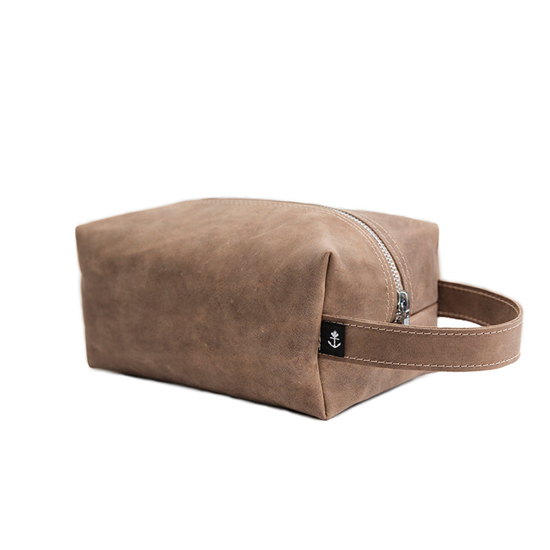 Classic Buffalo Leather Shave Bag