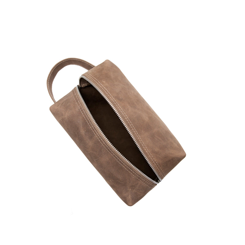 Classic Buffalo Leather Shave Bag
