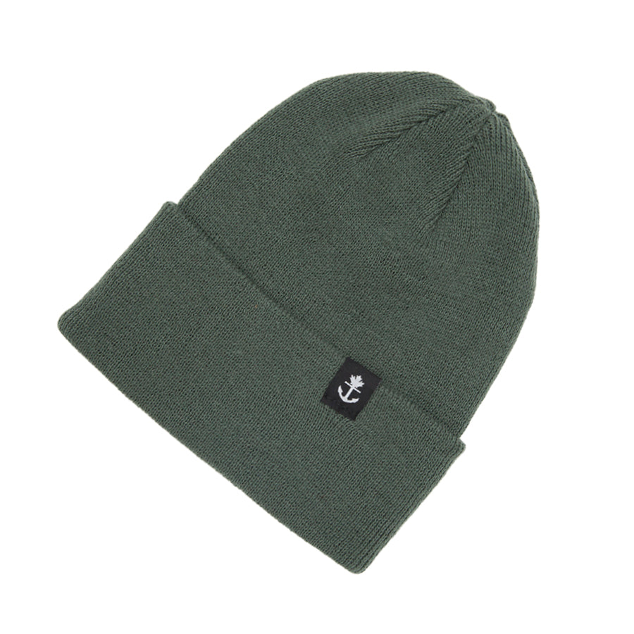 Alpine Cabin Toque