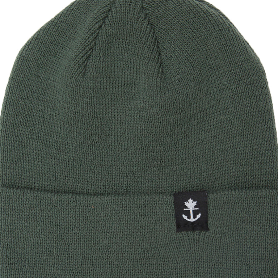 Alpine Cabin Toque